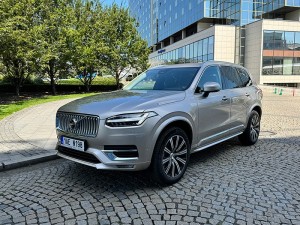 Rental car Volvo xc90 in Prague